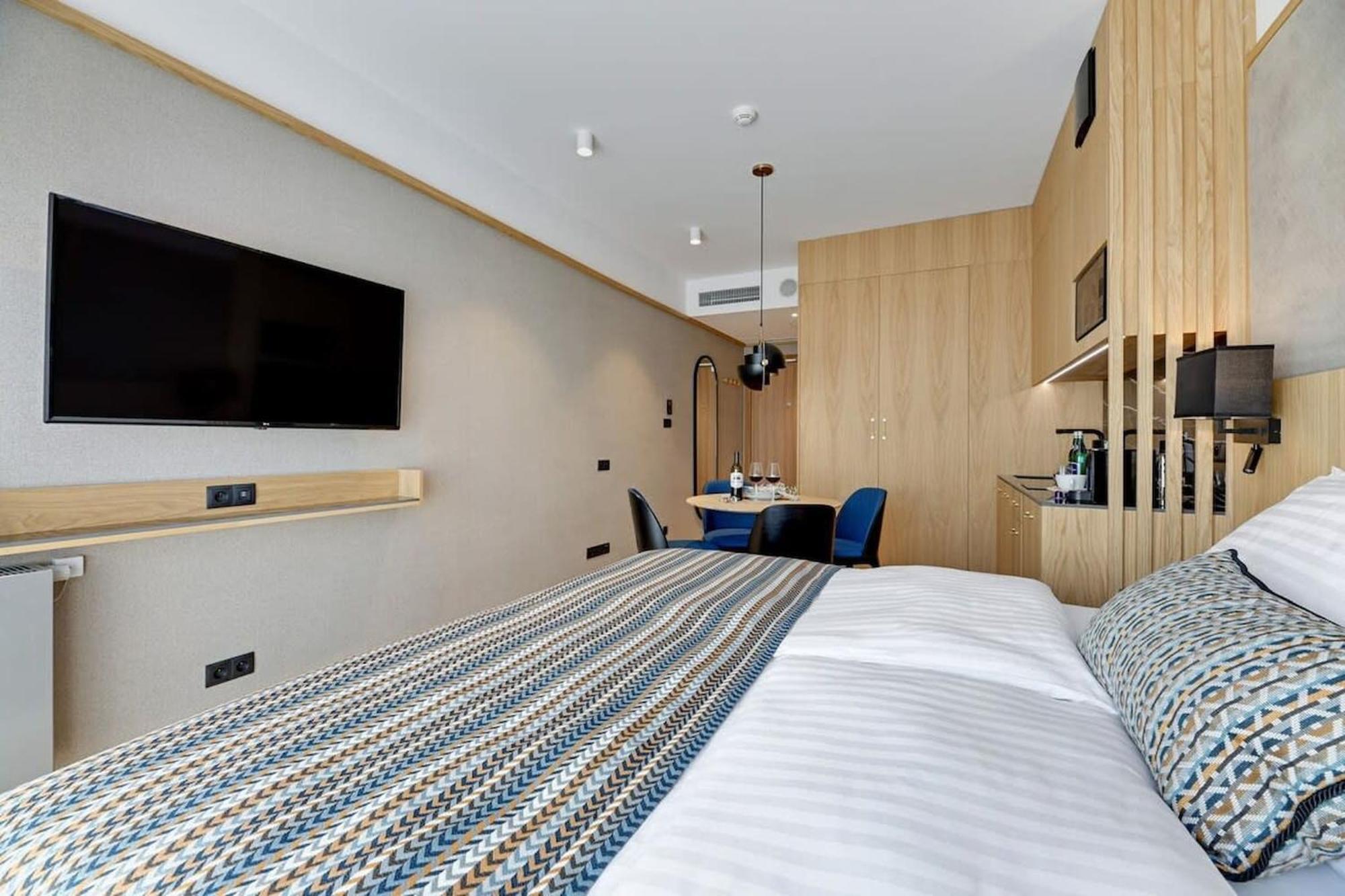 Deo Plaza - Apartamenty W Sercu Gdanska By Rent Like Home Εξωτερικό φωτογραφία